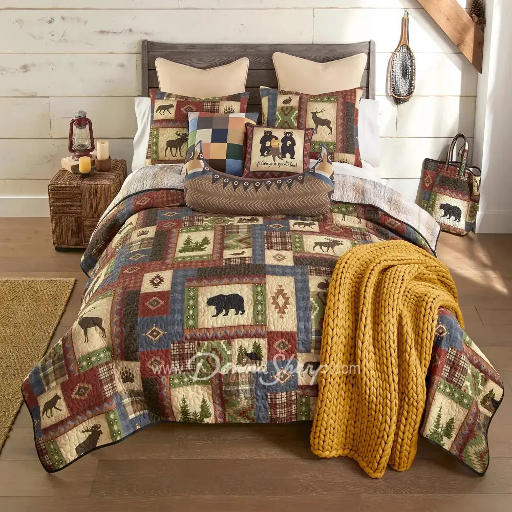 Forest Grove Quilt Set